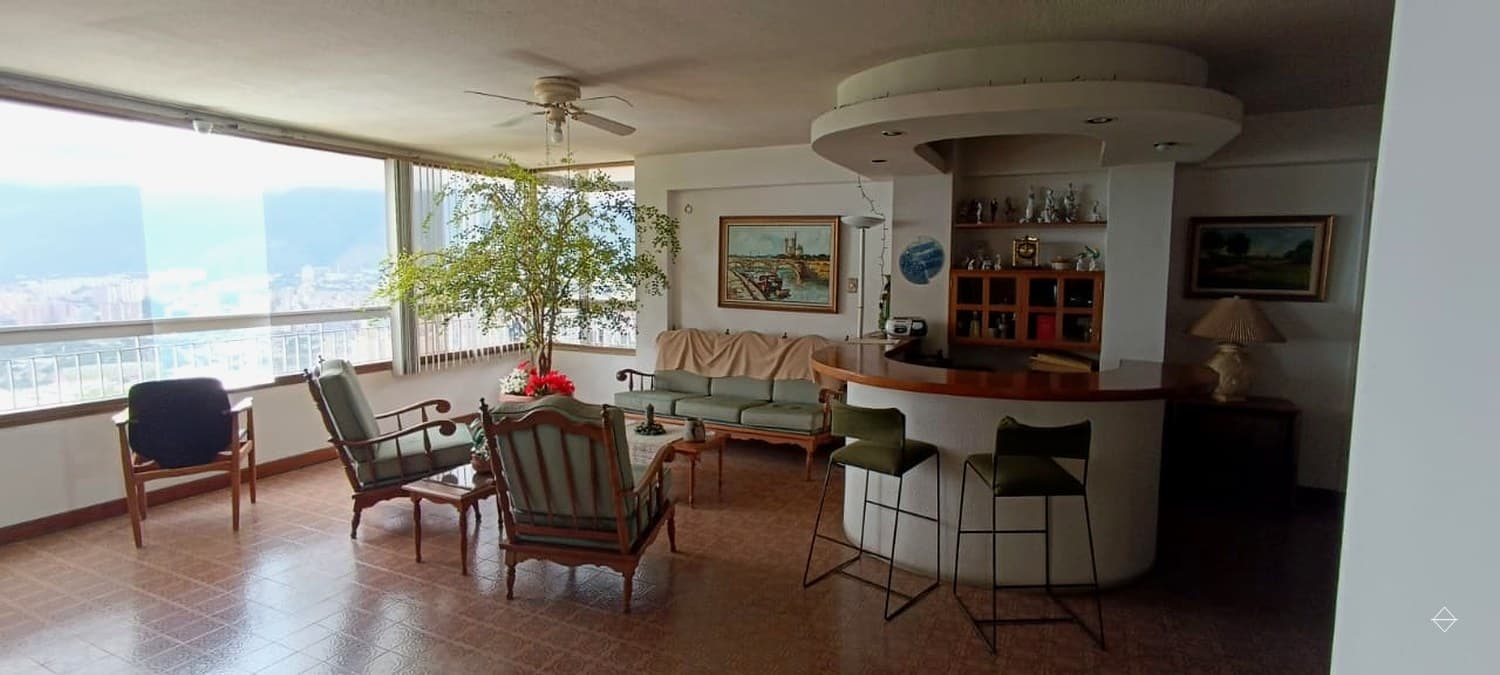 Apartamento en Colinas de Bello Monte — 2